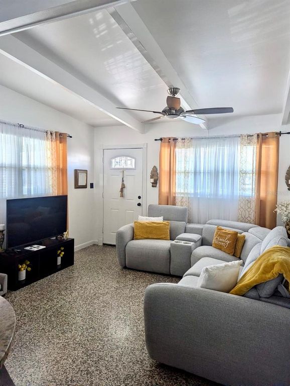 Image 22 of property listing at 7702 PATRICIAN PLACE, Tampa, FL 33619