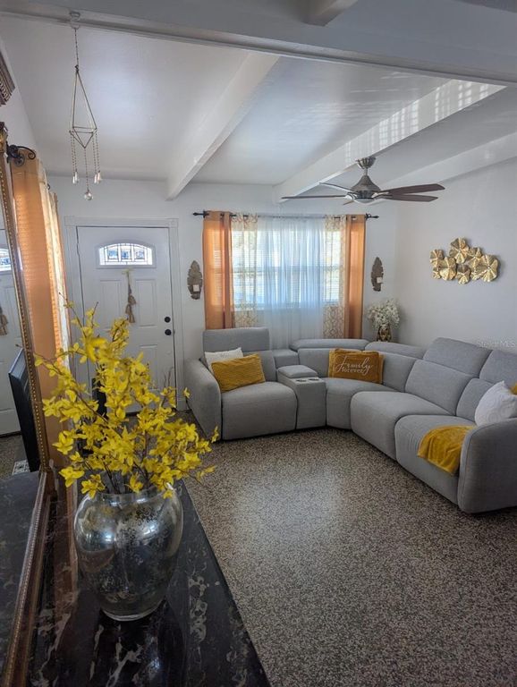 Image 23 of property listing at 7702 PATRICIAN PLACE, Tampa, FL 33619