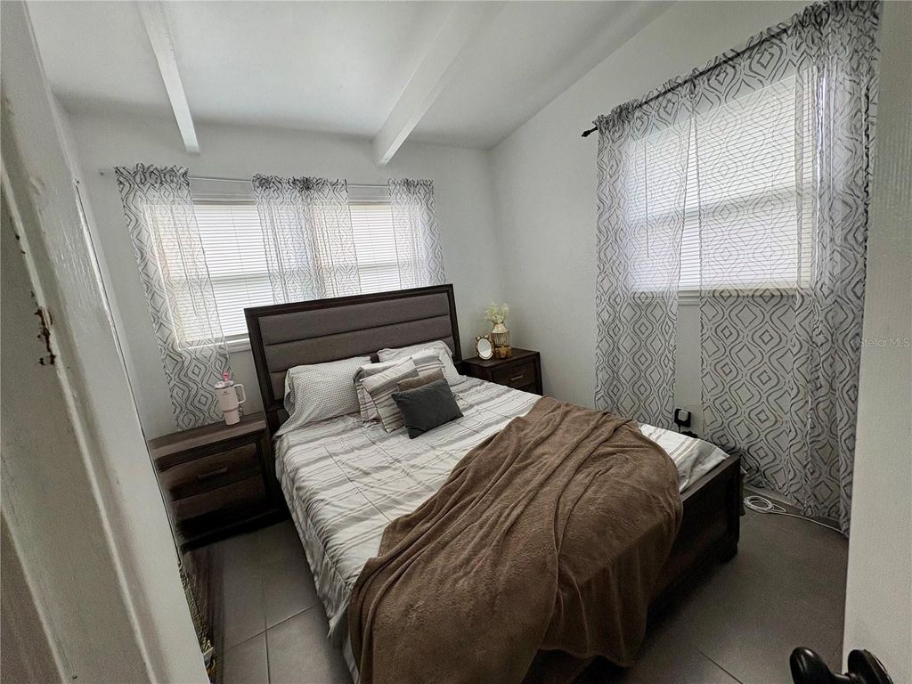 Image 30 of property listing at 7702 PATRICIAN PLACE, Tampa, FL 33619