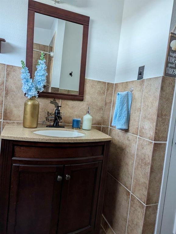 Image 43 of property listing at 7702 PATRICIAN PLACE, Tampa, FL 33619