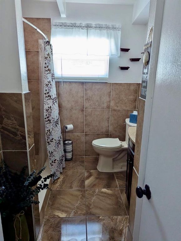 Image 45 of property listing at 7702 PATRICIAN PLACE, Tampa, FL 33619