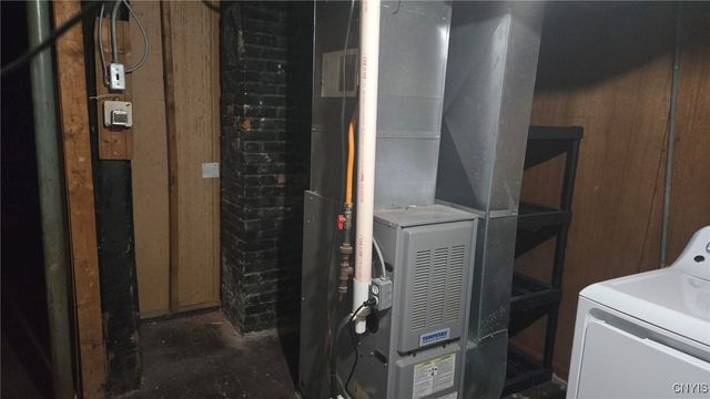 2725 Midland Avenue, Syracuse, NY 13205