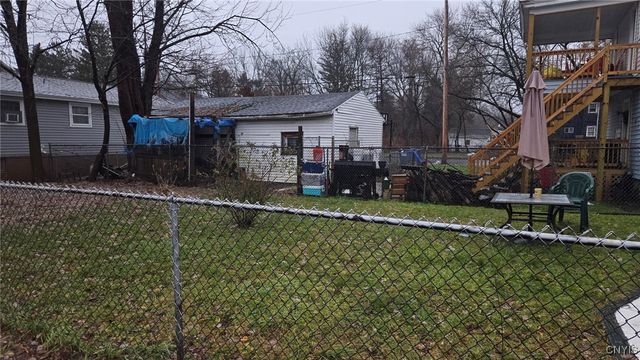 2725 Midland Avenue, Syracuse, NY 13205