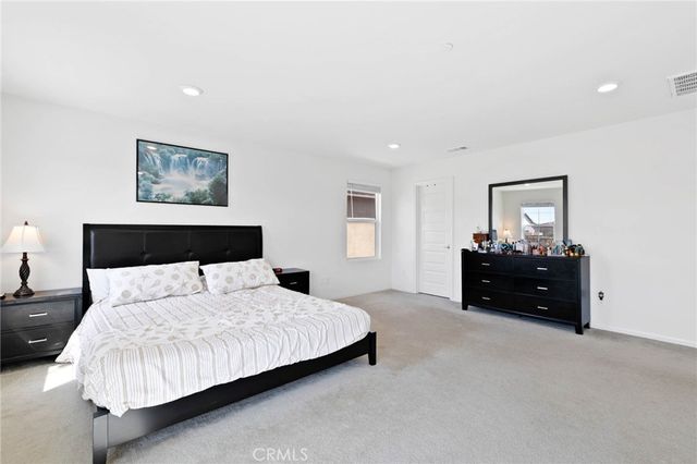 2832 E Howlett, Ontario, CA 91762