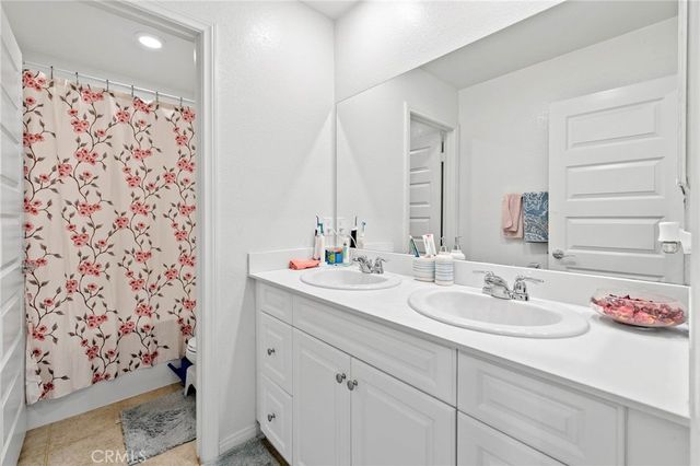 2832 E Howlett, Ontario, CA 91762