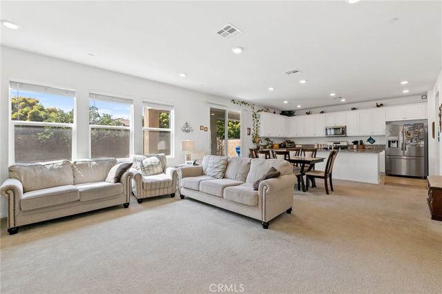 2832 E Howlett, Ontario, CA 91762