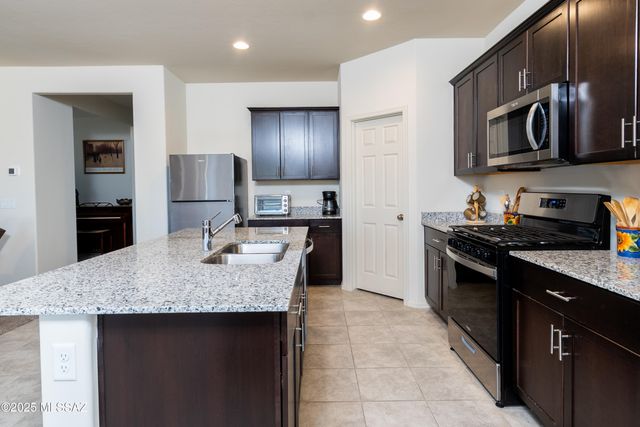 16500 S Placita Jibe, Sahuarita, AZ 85629