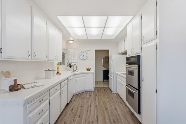 961 Cherry Avenue, San Jose, CA 95126