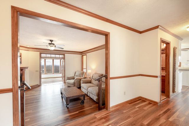 1812 Springfield Hwy, Goodlettsville, TN 37072