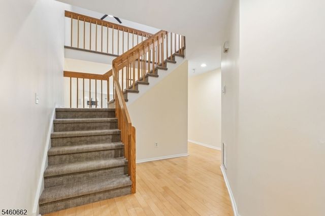 28 Raven Dr, Morris Twp., NJ 07960
