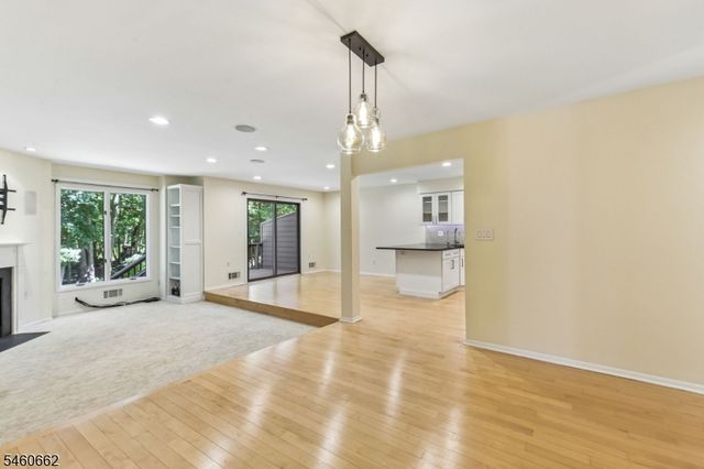 28 Raven Dr, Morris Twp., NJ 07960