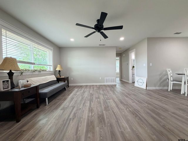 20333 FM 2493, Bullard, TX 75757