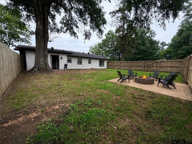 20333 FM 2493, Bullard, TX 75757