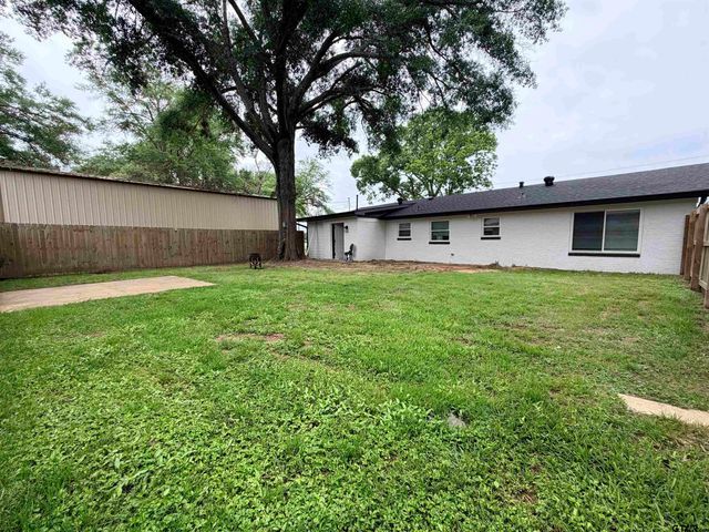 20333 FM 2493, Bullard, TX 75757