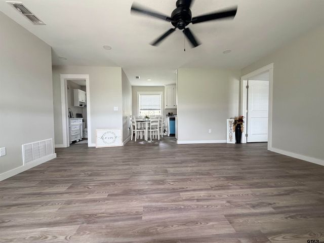 20333 FM 2493, Bullard, TX 75757