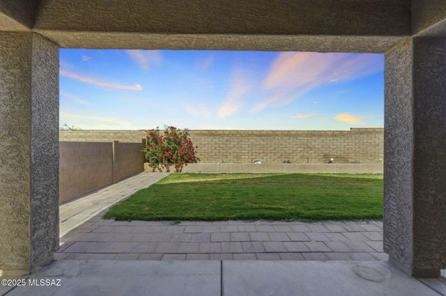 6717 E Via Arroyo Largo, Tucson, AZ 85756