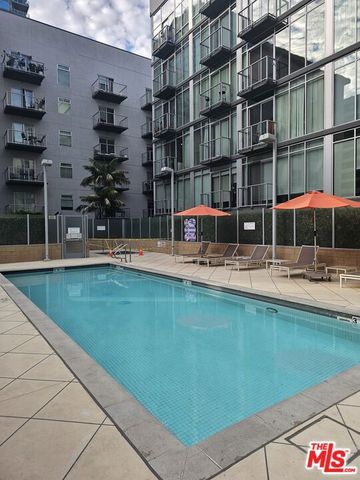 645 W 9th Street 240, Los Angeles, CA 90015