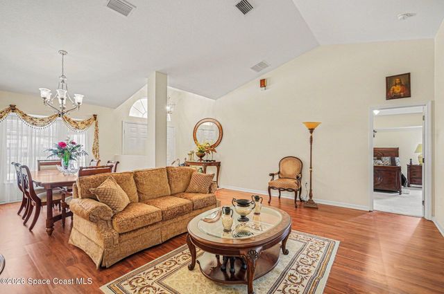 835 Rebus Avenue SW, Palm Bay, FL 32908