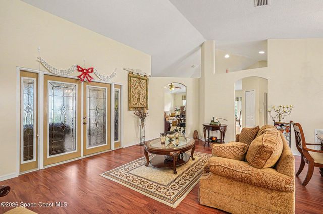 835 Rebus Avenue SW, Palm Bay, FL 32908