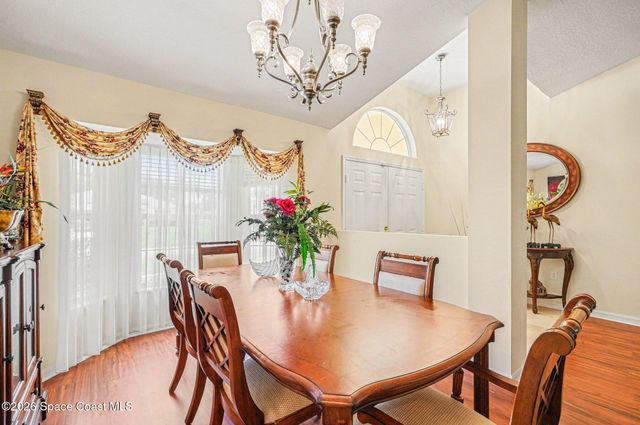 835 Rebus Avenue SW, Palm Bay, FL 32908