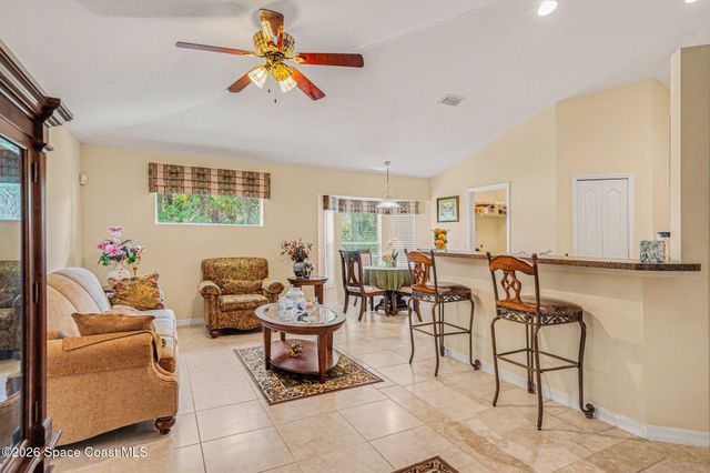 835 Rebus Avenue SW, Palm Bay, FL 32908