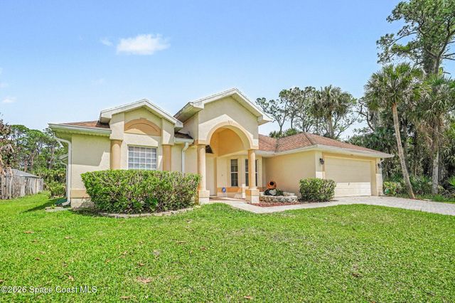 835 Rebus Avenue SW, Palm Bay, FL 32908