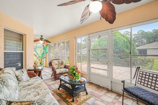 835 Rebus Avenue SW, Palm Bay, FL 32908