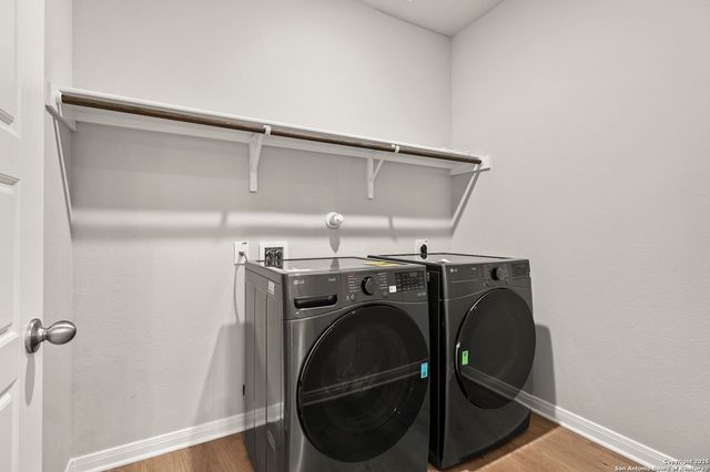 418 Cross Barn Blvd Unit B, Buda, TX 78610