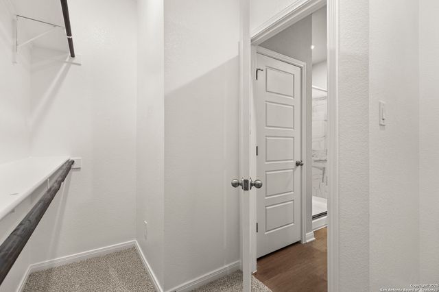 418 Cross Barn Blvd Unit B, Buda, TX 78610