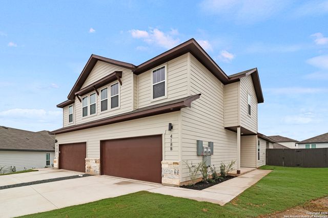 418 Cross Barn Blvd Unit B, Buda, TX 78610