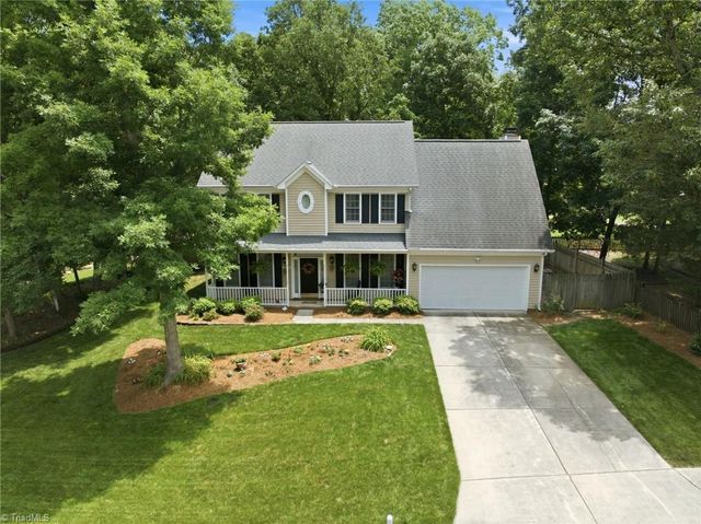 4200 Brentonshire Lane, High Point, NC 27265