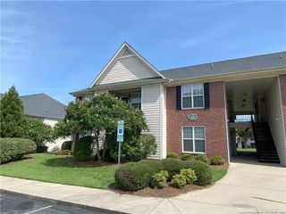 411 Gallery Drive 201, Spring Lake, NC 28390