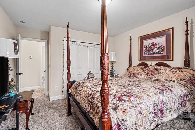 512 Stillwater Road, Troutman, NC 28166