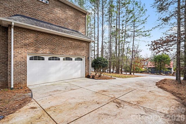 512 Stillwater Road, Troutman, NC 28166