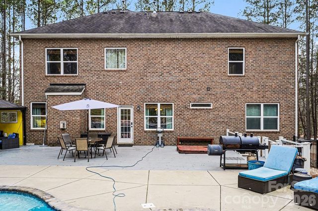 512 Stillwater Road, Troutman, NC 28166