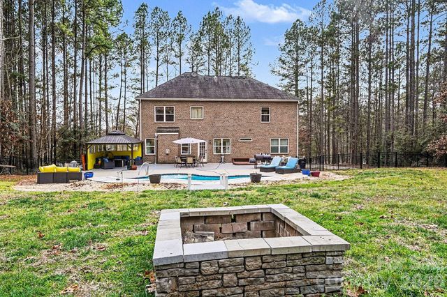 512 Stillwater Road, Troutman, NC 28166