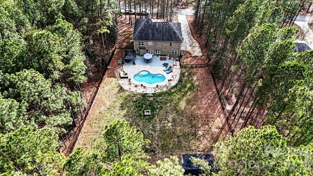 512 Stillwater Road, Troutman, NC 28166