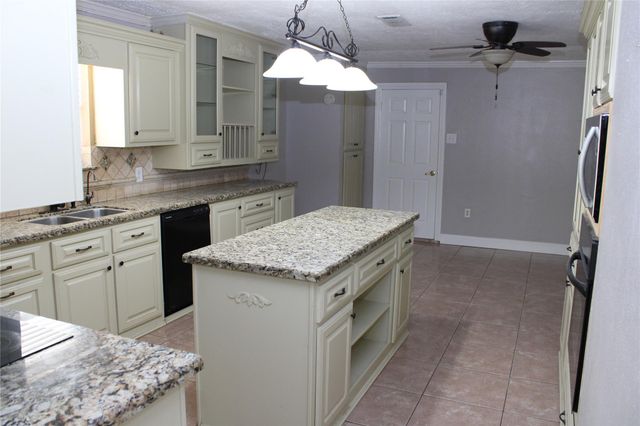 15910 Boatswain Court, Crosby, TX 77532