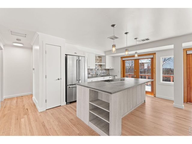 2820 Colby Dr, Boulder, CO 80305