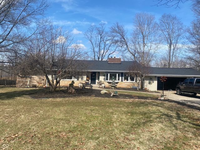 152 E 150 S, Crawfordsville, IN 47933