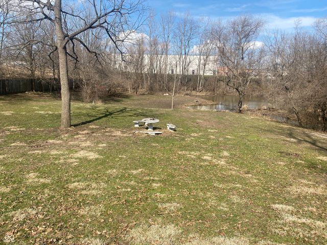 152 E 150 S, Crawfordsville, IN 47933