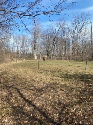 152 E 150 S, Crawfordsville, IN 47933