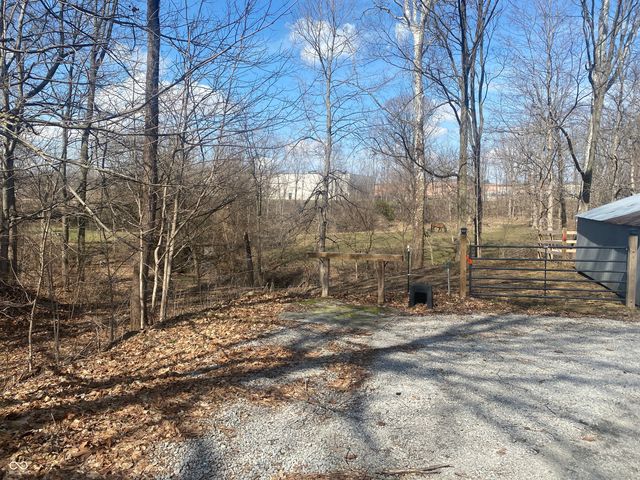 152 E 150 S, Crawfordsville, IN 47933