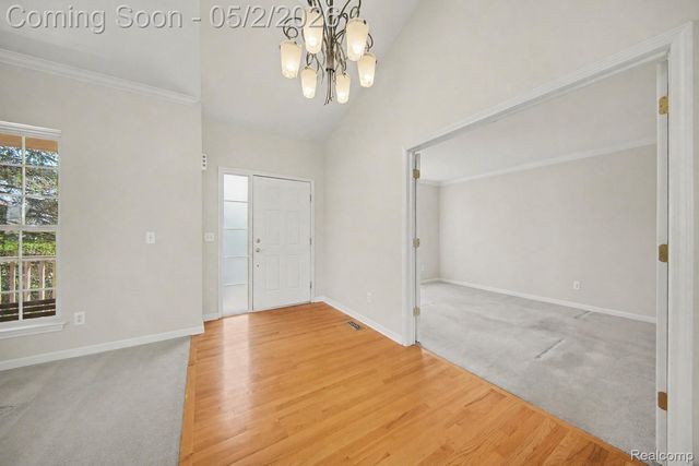 1660 Meadowside Drive, Ann Arbor, MI 48104