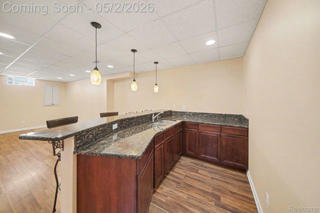 1660 Meadowside Drive, Ann Arbor, MI 48104