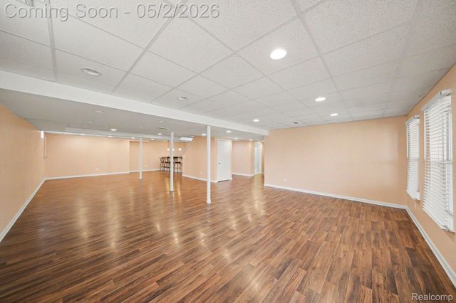 1660 Meadowside Drive, Ann Arbor, MI 48104