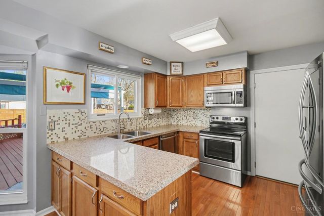 1166 Creekstone Drive, Batavia, OH 45103
