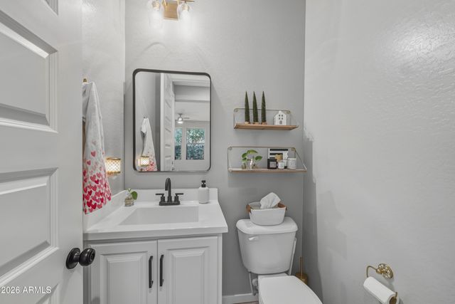 3846 E LOMA VISTA Street, Gilbert, AZ 85295