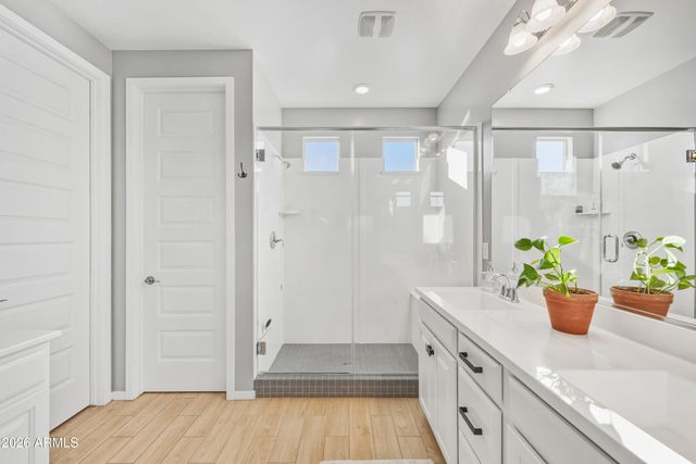 3846 E LOMA VISTA Street, Gilbert, AZ 85295