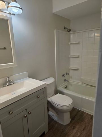 668 Anita Avenue, Antioch, IL 60002